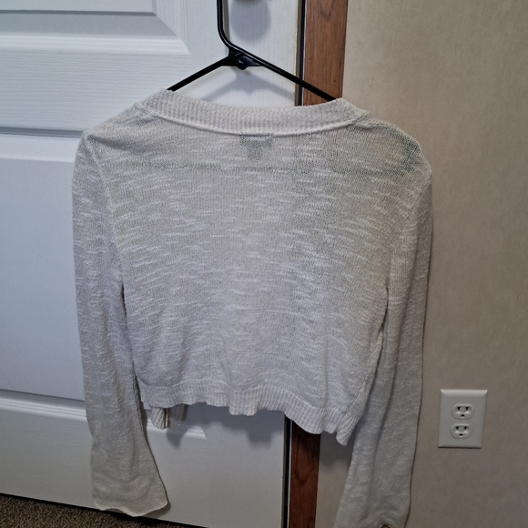 Crop cardigan sweater - Picture 3 of 3